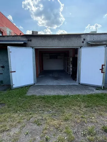 Prodej garáže, Ostrava, Newtonova, 19 m2