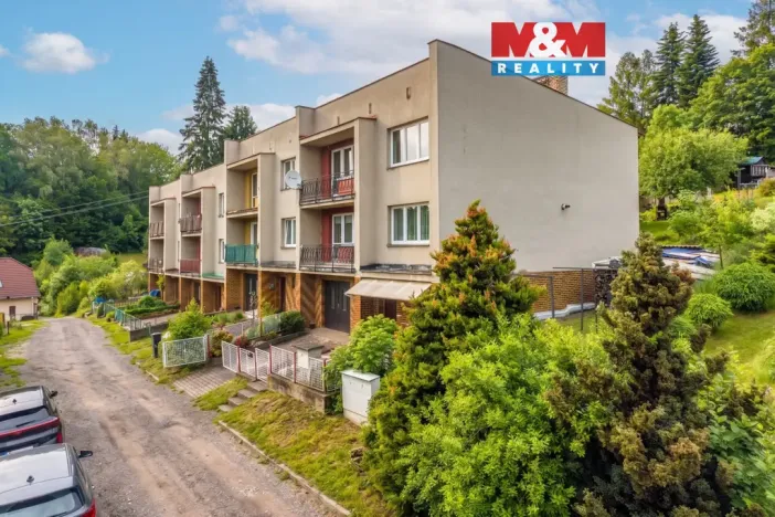 Prodej rodinného domu, Benešov u Semil, 270 m2