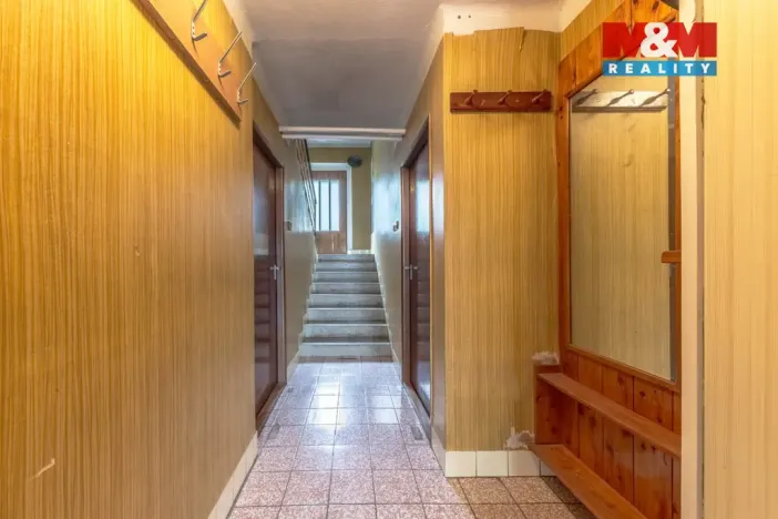 Prodej rodinného domu, Benešov u Semil, 270 m2