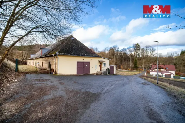 Prodej zemědělského objektu, Jimramov, U Fryšávky, 700 m2