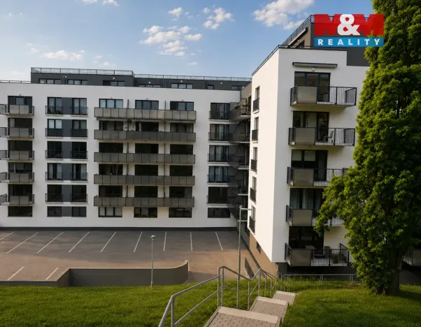 Prodej bytu 1+kk, Karlovy Vary - Drahovice, Mattoniho nábřeží, 45 m2