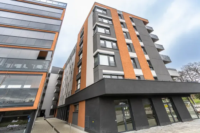 Prodej bytu 1+kk, Praha - Háje, Sochorcova, 34 m2