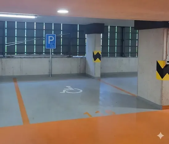 Pronájem garážového stání, Praha - Hlubočepy, Hugo Haase, 16 m2