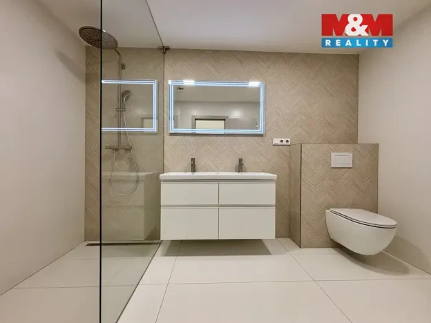 Prodej bytu 3+kk, Ostrava - Radvanice, Dvořáčkova, 105 m2
