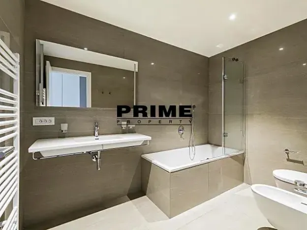 Pronájem bytu 2+kk, Praha - Smíchov, Holečkova, 76 m2