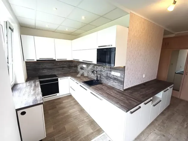 Pronájem bytu 2+kk, Ostrava, Ludvíka Podéště, 56 m2