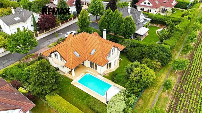 Prodej rodinného domu, Zdiby, U Louže, 275 m2