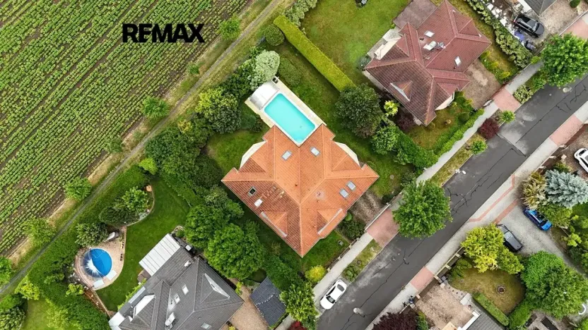 Prodej rodinného domu, Zdiby, U Louže, 275 m2