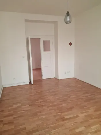 Pronájem bytu 1+1, Praha - Žižkov, Ondříčkova, 35 m2