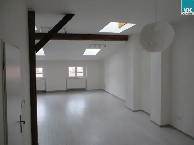 Pronájem bytu 1+kk, Litomyšl, Smetanovo náměstí, 56 m2