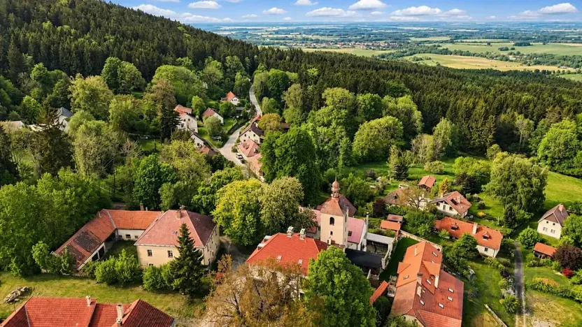 Prodej rodinného domu, Horní Stropnice, 212 m2