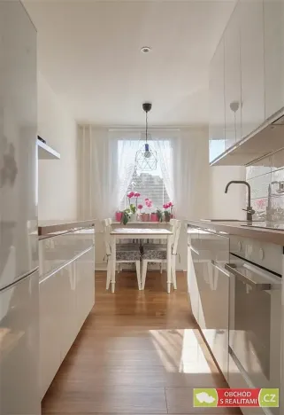 Pronájem bytu 3+1, Praha, Květnového vítězství, 77 m2