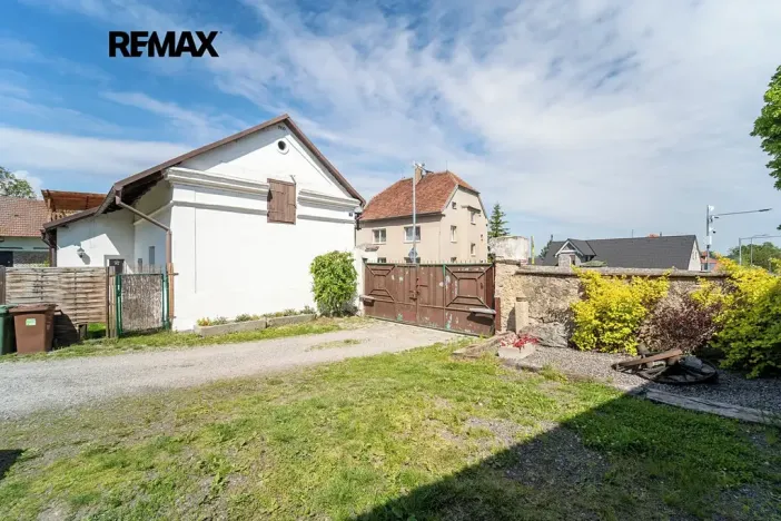 Prodej rodinného domu, Pečky, Pečecká, 140 m2