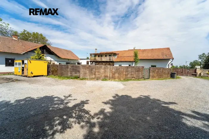Prodej rodinného domu, Pečky, Pečecká, 140 m2