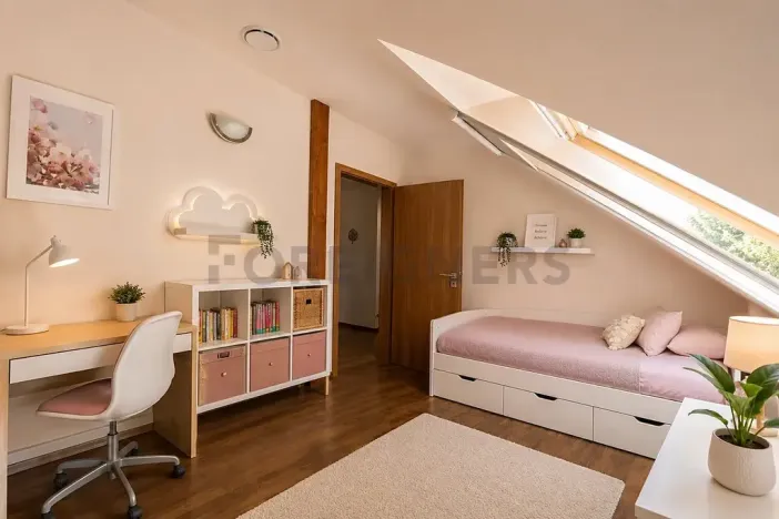 Pronájem rodinného domu, Křenovice, Široká, 210 m2