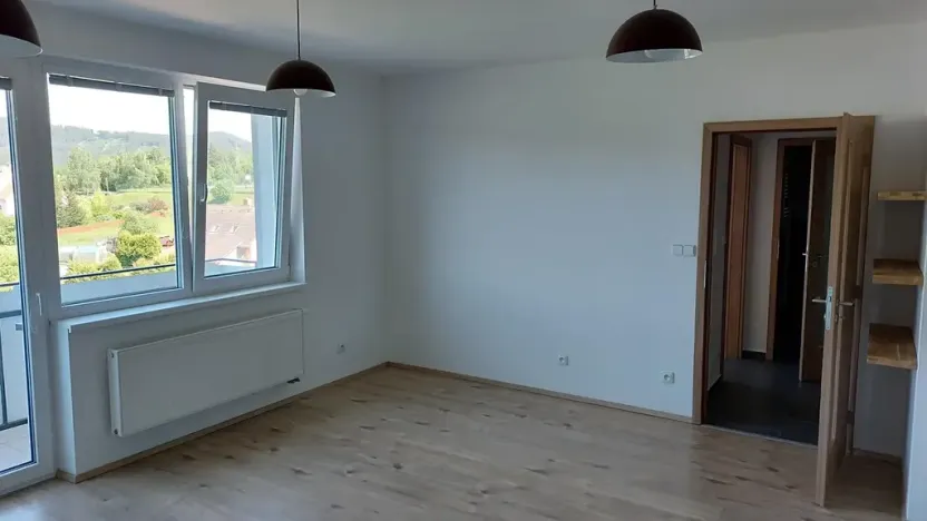 Pronájem bytu 2+kk, Jince, Zborovská, 43 m2