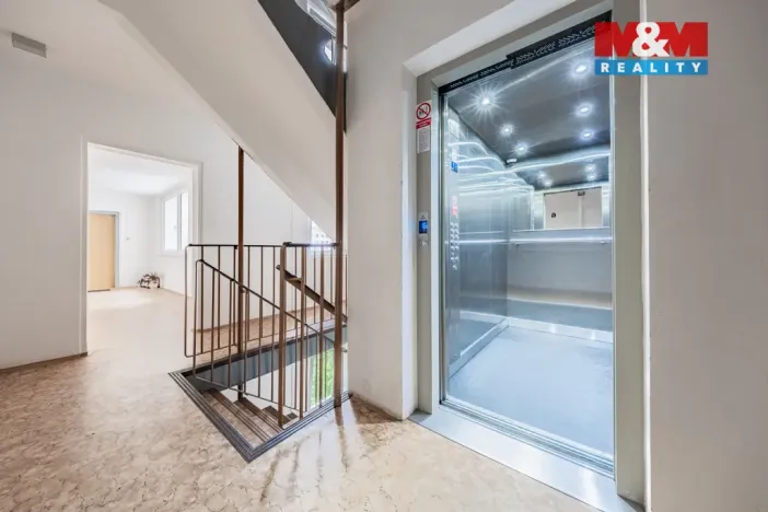 Prodej bytu 3+1, Praha - Stodůlky, Borovanského, 74 m2