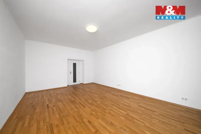 Pronájem bytu 3+1, Praha - Vinohrady, Vinohradská, 119 m2