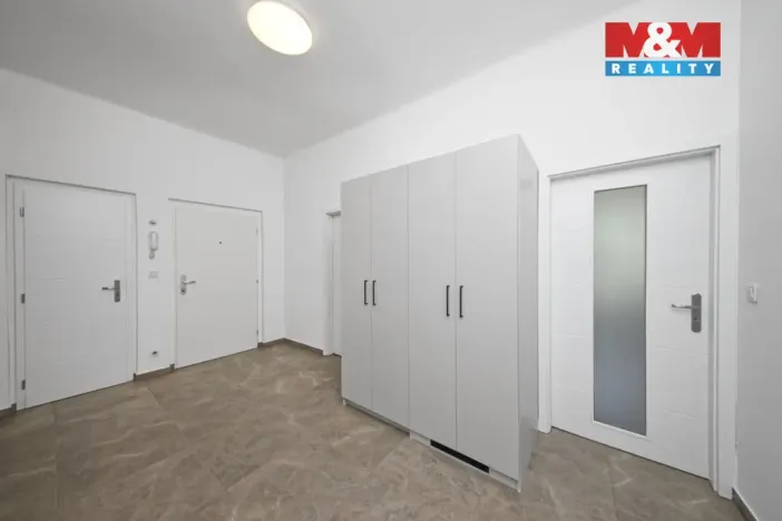 Pronájem bytu 3+1, Praha - Vinohrady, Vinohradská, 119 m2