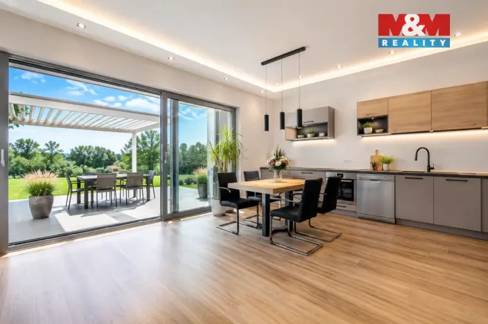 Prodej rodinného domu, Veleň, Na Kocandě, 134 m2