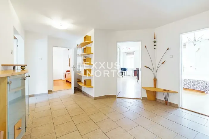 Pronájem bytu 3+kk, Praha - Bubeneč, Ovenecká, 109 m2