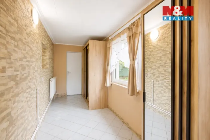 Prodej rodinného domu, Krajková - Dolina, 145 m2