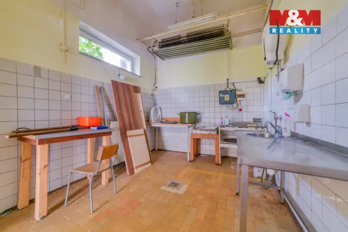 Pronájem obchodního prostoru, Sokolov, Sokolovská, 89 m2