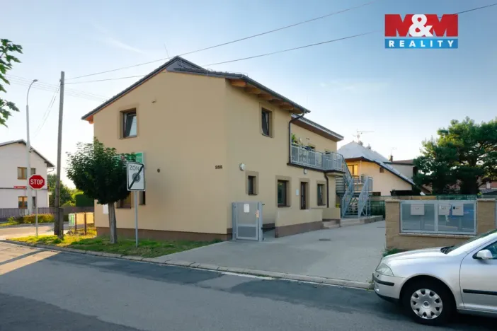 Prodej obchodního prostoru, Lázně Bohdaneč, Škroupova, 202 m2