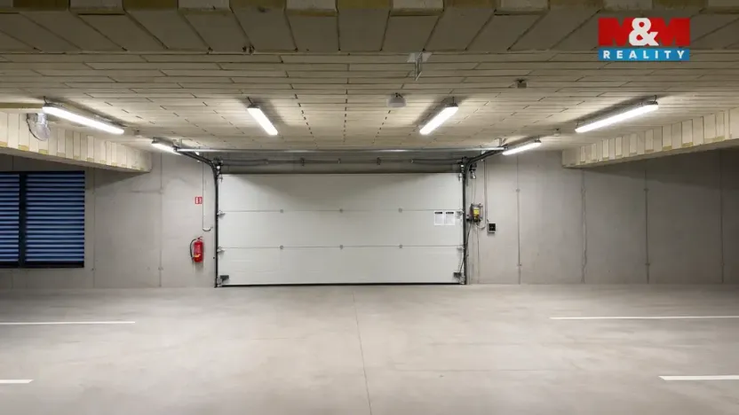 Pronájem garážového stání, Nymburk, Bobnická, 19 m2