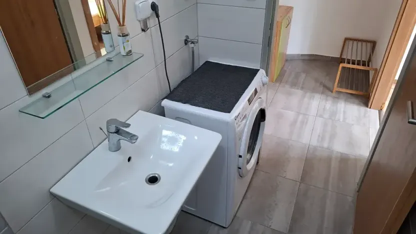 Pronájem bytu 1+kk, Jihlava, Hálkova, 18 m2