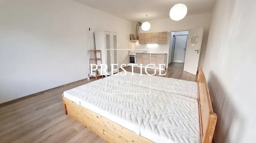 Pronájem bytu 1+kk, Praha - Letňany, Pavla Beneše, 45 m2
