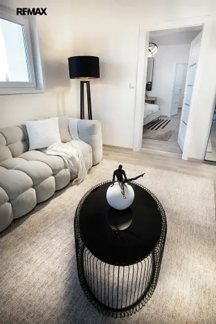 Prodej bytu 2+kk, Hradec Králové, Meruňková, 82 m2