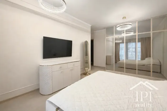 Pronájem bytu 4+kk, Praha - Karlín, U Mlýnského kanálu, 120 m2