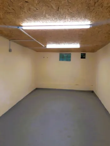 Pronájem garáže, Praha - Dejvice, Na pískách, 17 m2