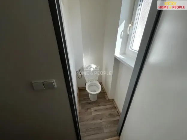 Pronájem bytu 2+1, Karlovy Vary, Závodu míru, 71 m2