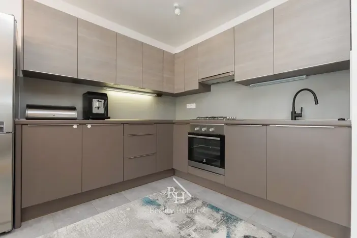 Prodej bytu 3+kk, Kladno, Italská, 69 m2