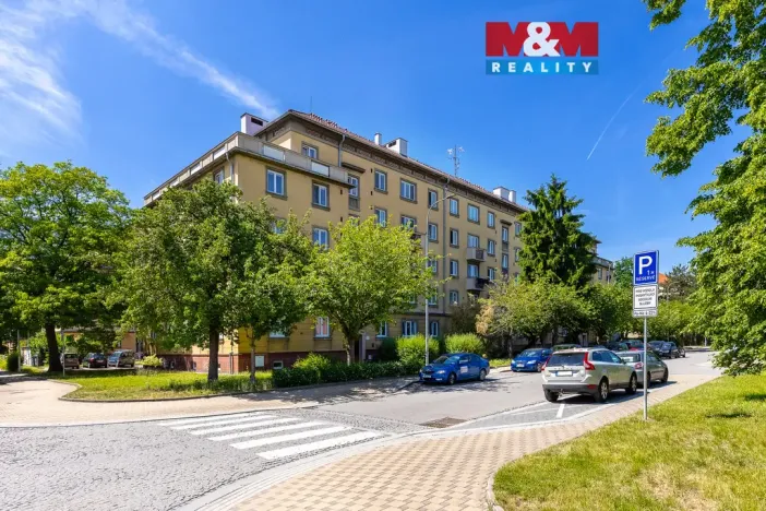 Prodej bytu 2+1, Pardubice - Zelené Předměstí, Čs. armády, 65 m2