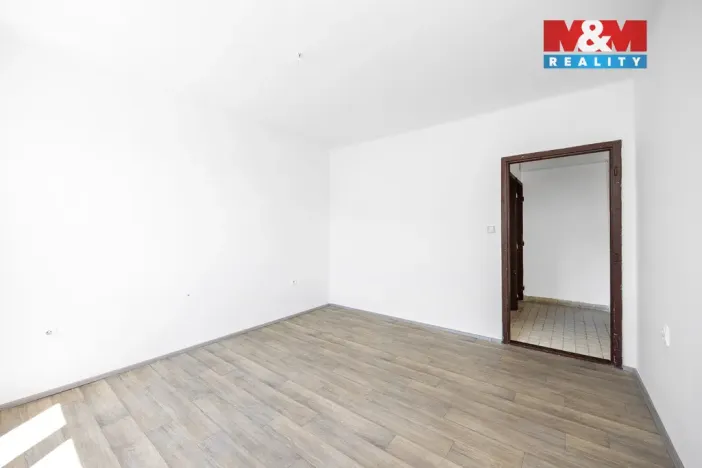 Prodej bytu 2+1, Pardubice - Zelené Předměstí, Čs. armády, 65 m2