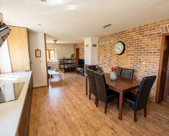 Prodej rodinného domu, Velemín, 240 m2