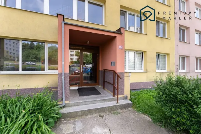 Prodej bytu 2+kk, Litvínov - Horní Litvínov, Podkrušnohorská, 37 m2