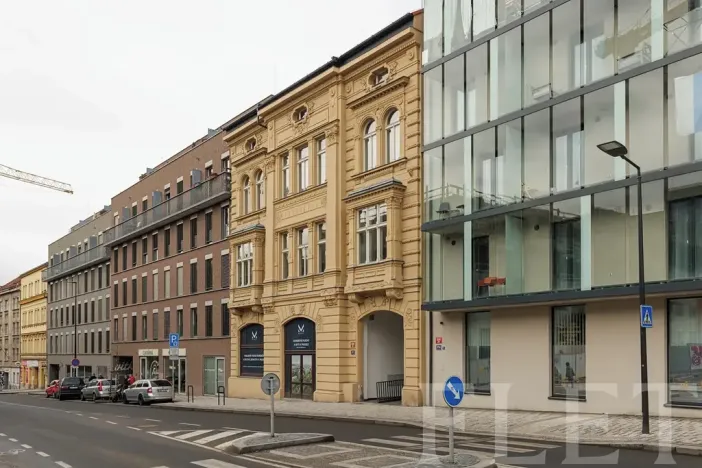 Pronájem bytu 1+kk, Praha - Žižkov, Hartigova, 37 m2