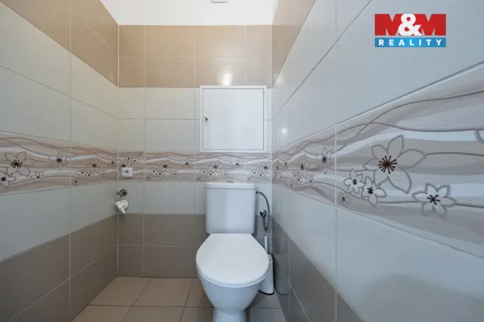 Prodej bytu 3+1, Jílové u Prahy, Holíkova, 74 m2