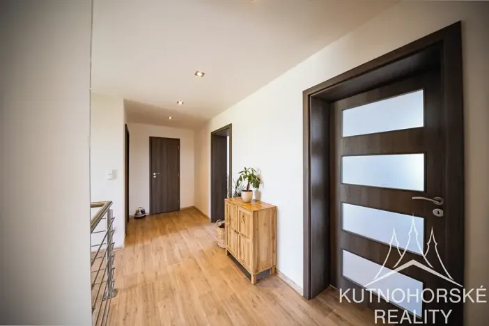 Prodej rodinného domu, Církvice, 154 m2