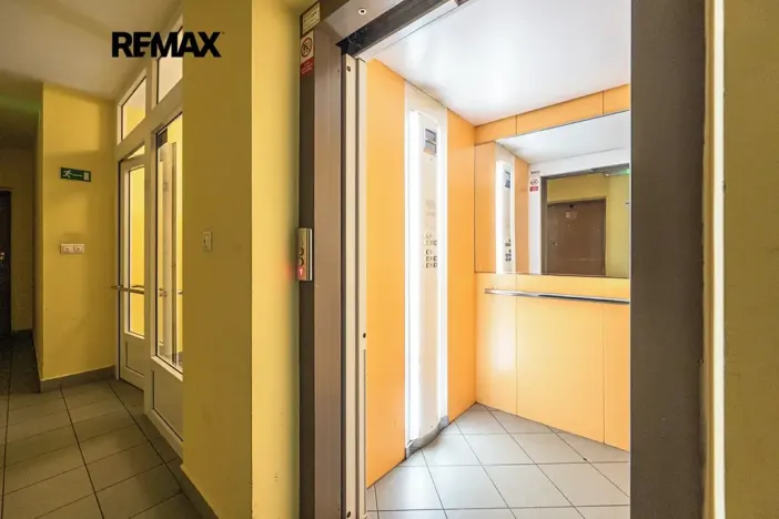 Prodej bytu 2+kk, Praha - Stodůlky, Harmonická, 51 m2