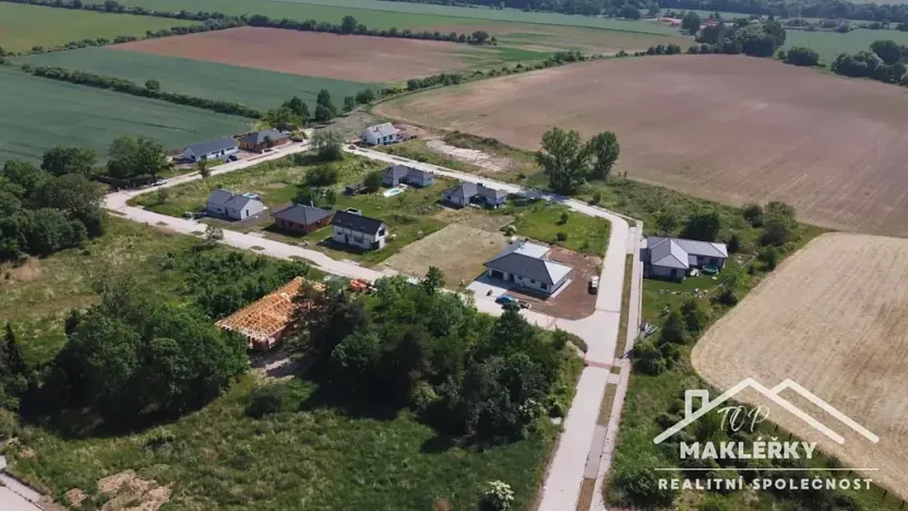 Prodej pozemku pro bydlení, Žáky, 898 m2