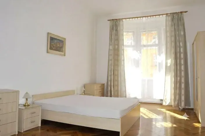 Pronájem bytu 3+kk, Praha - Vinohrady, Polská, 86 m2