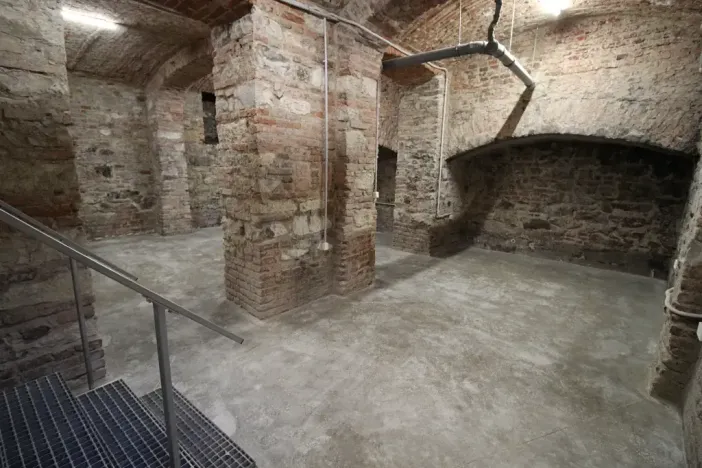 Pronájem výrobních prostor, Praha - Žižkov, Husitská, 57 m2