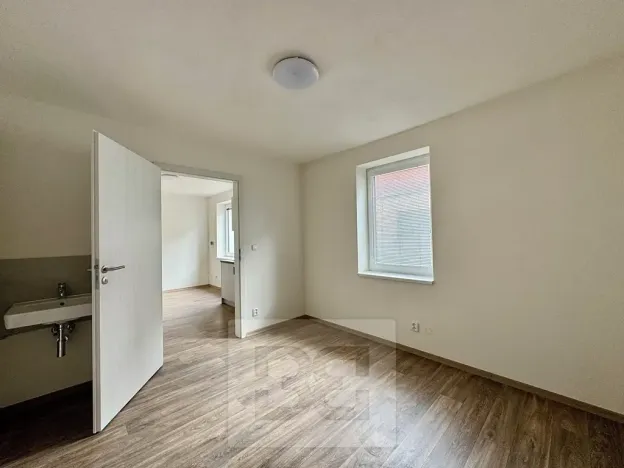 Pronájem ordinace, Střelice, Nová ulice, 50 m2