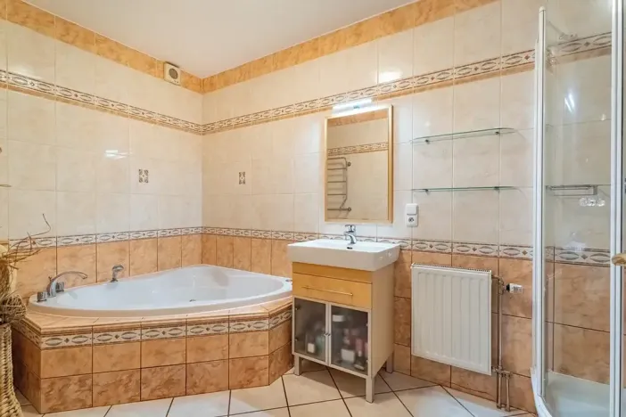 Prodej bytu 4+1, Praha - Žižkov, V kapslovně, 100 m2