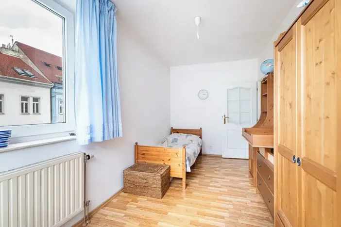 Prodej bytu 4+1, Praha - Žižkov, V kapslovně, 100 m2